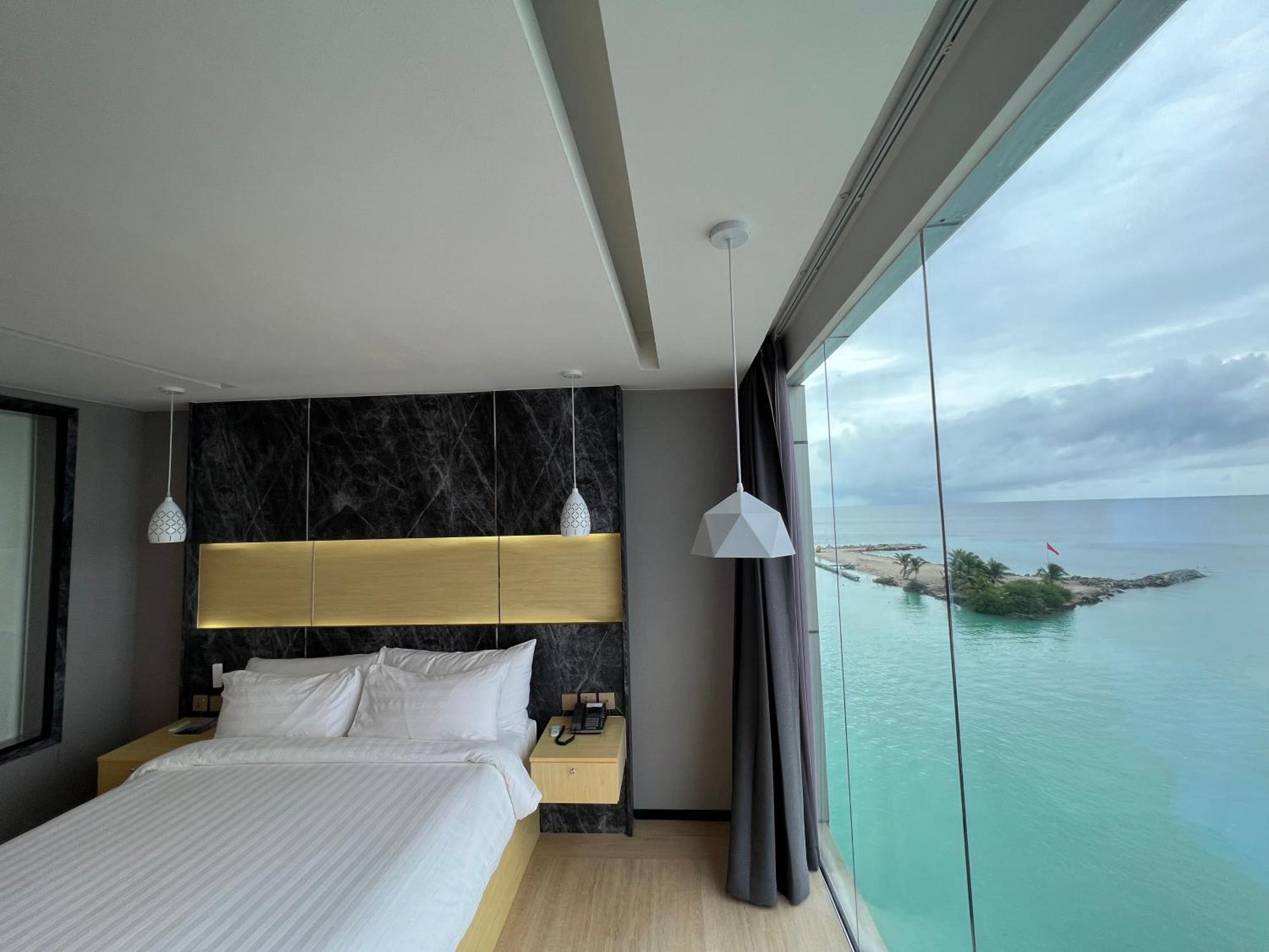 芭环礁 Clarks Exotica, Kamadhoo Maldives酒店 外观 照片